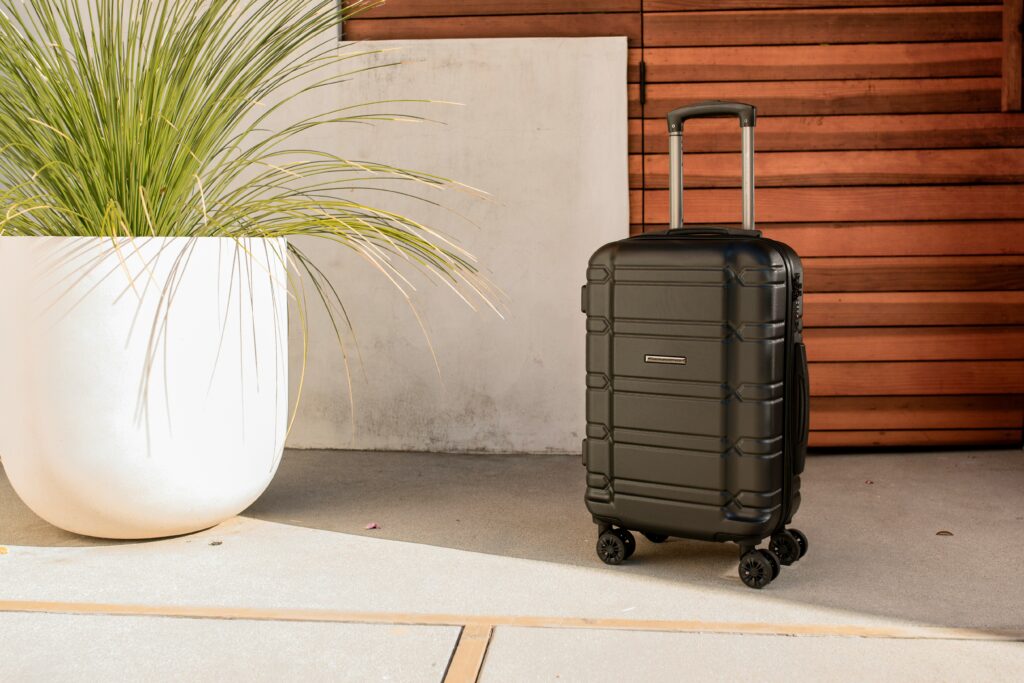 What is a Hard Shell Suitcase?